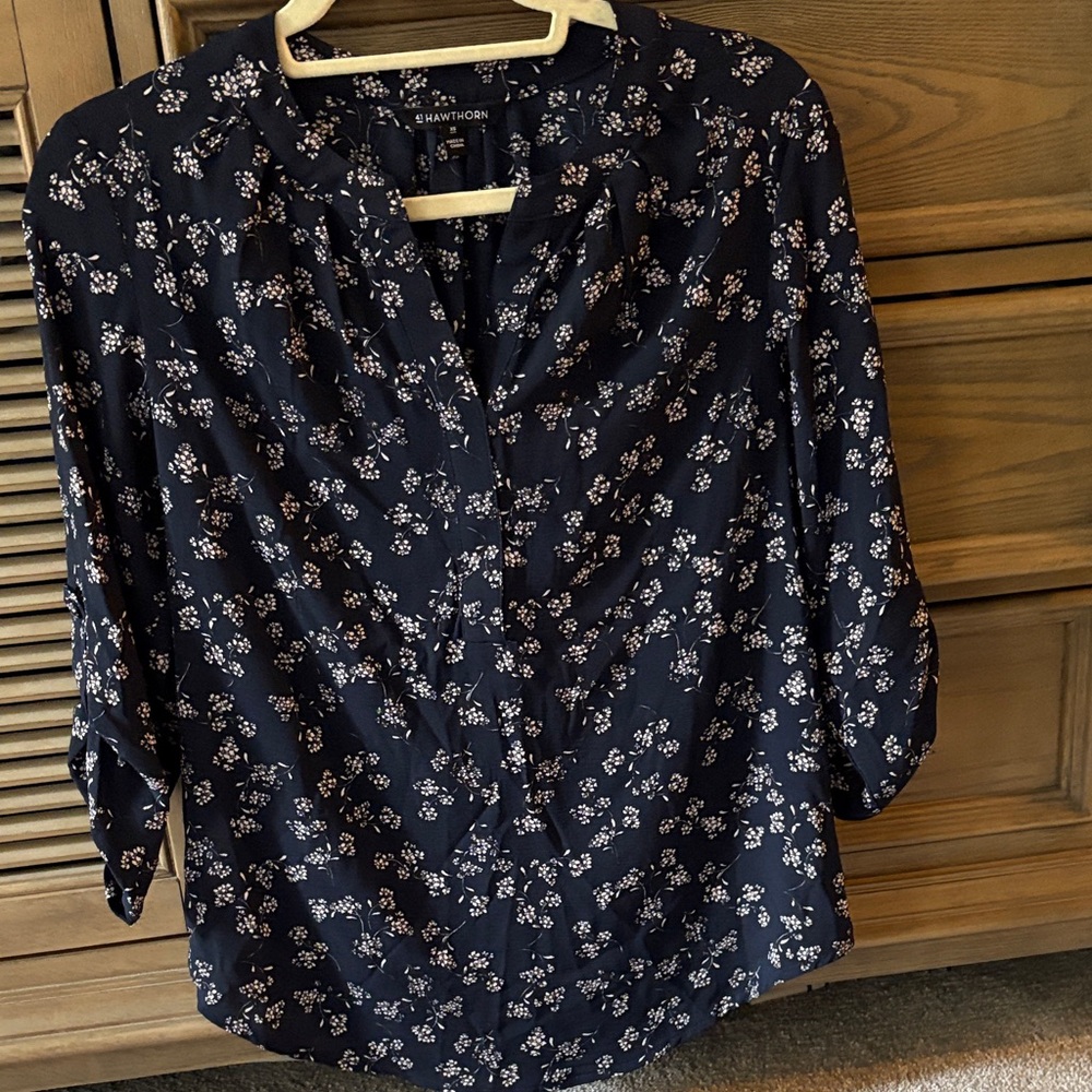 41 Hawthorn Midnight Blossom Blouse